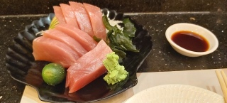 Maguro Sashimi