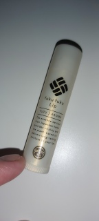 FUKU FUKU LIP CREAM