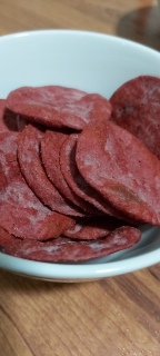 Beet Thin Crackers