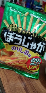 Tohato Potato Seaweed Sticks