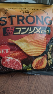 STRONG SR\r[t