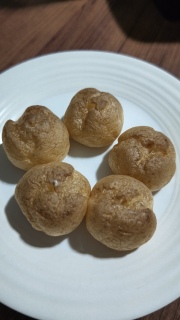 Small Cream Puffs